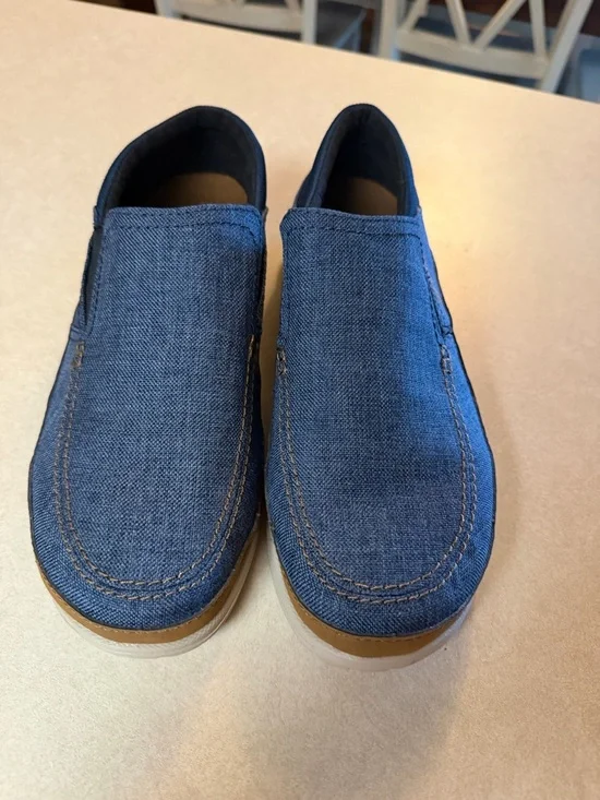 CROCS Men’s Denim Blue Slip-On Loafers - Picture 1 of 8